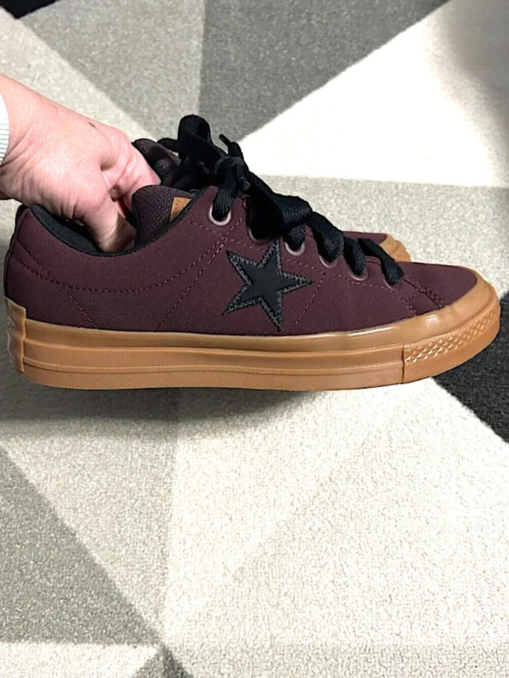Converse One Star Puffed Bloodstone/Black/Gum Skate Sneaker Men's 9/Women's 10.5